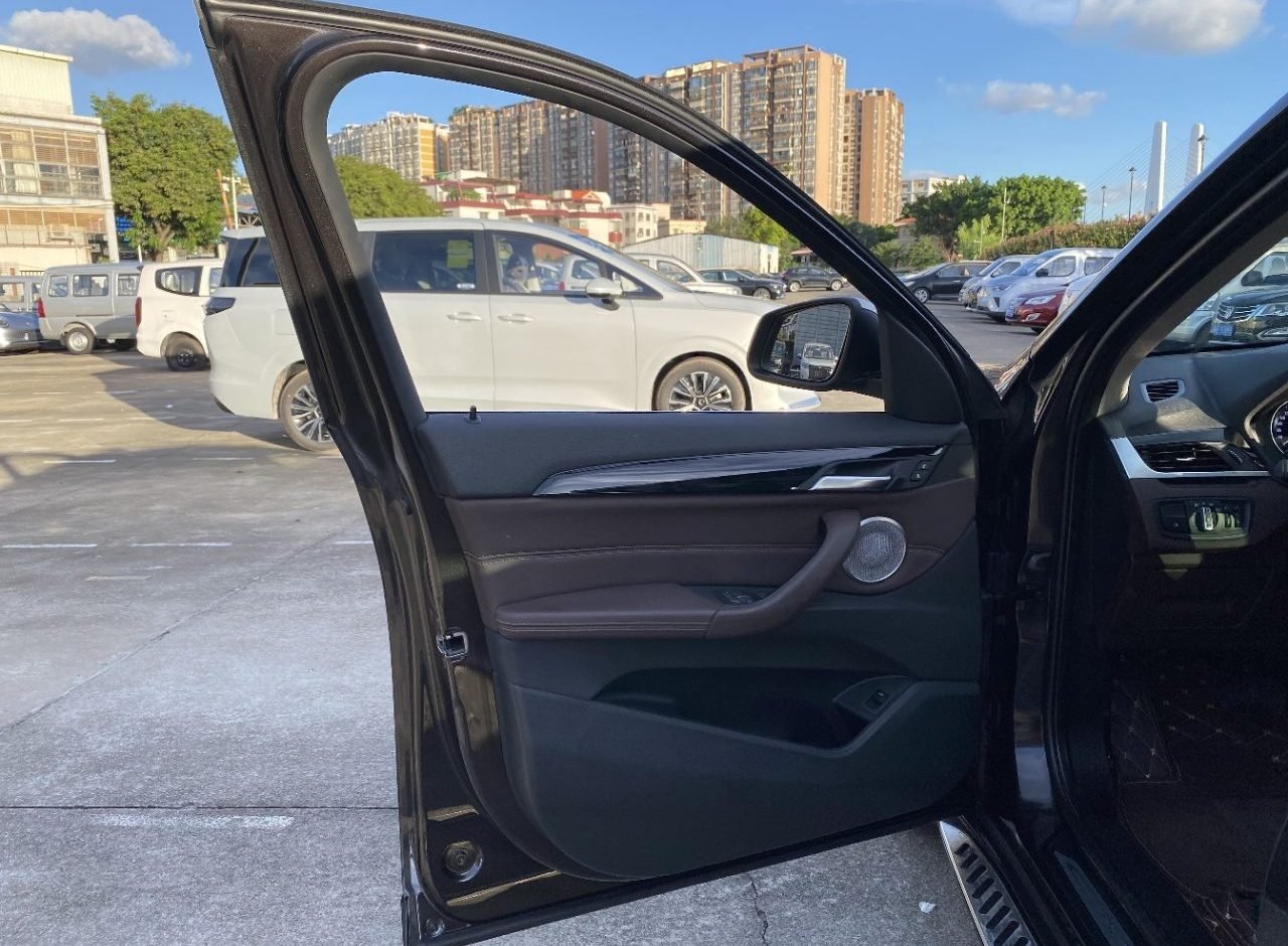 BMW X1 2021 photo 17