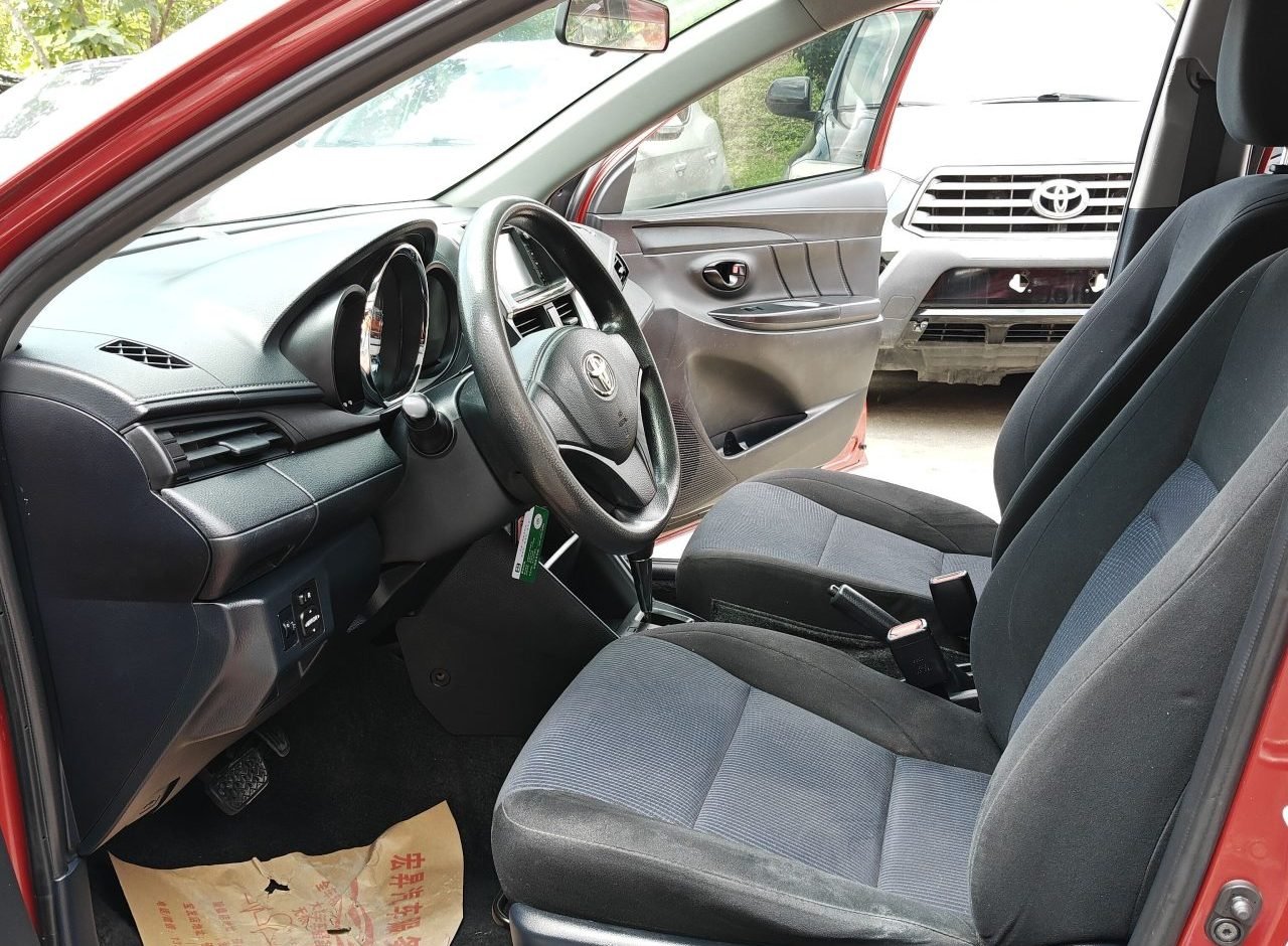 Toyota YARIS 2017 photo 7