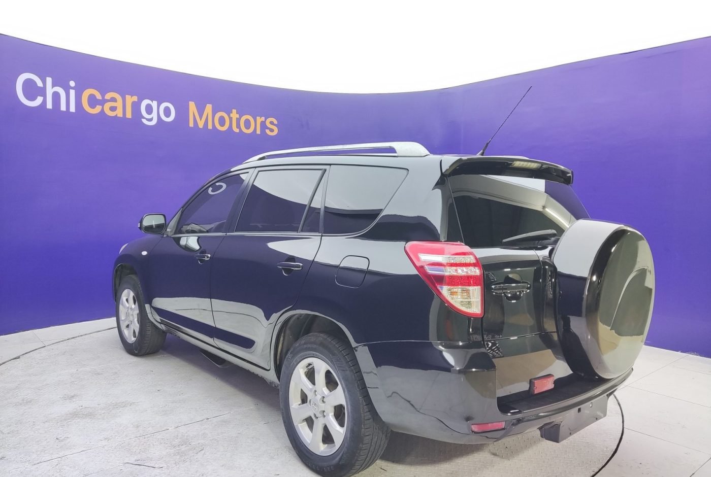 Toyota RAV4 2011 photo 2