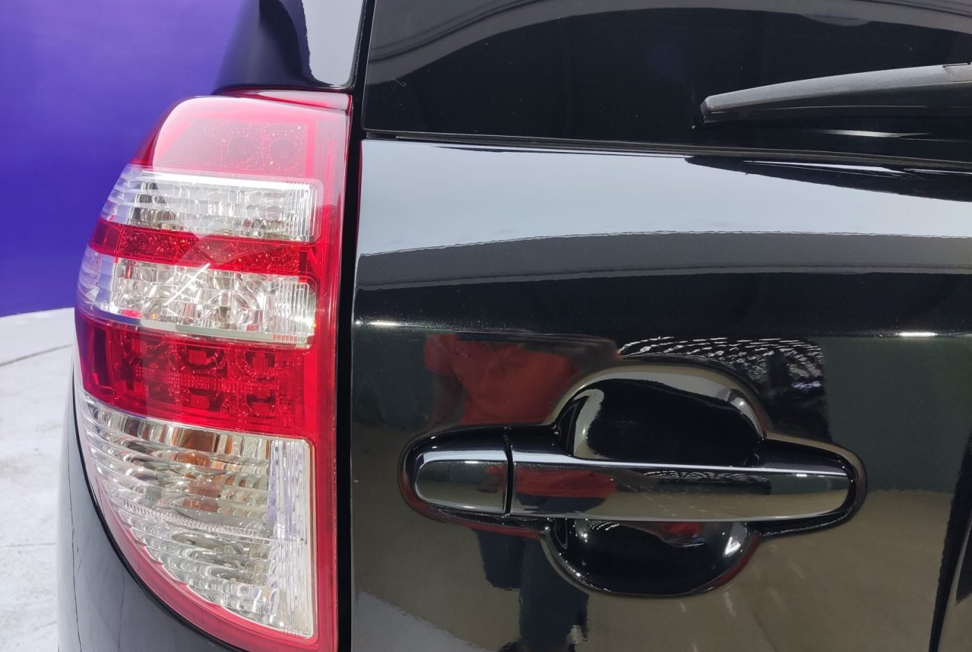 Toyota RAV4 2011 photo 12