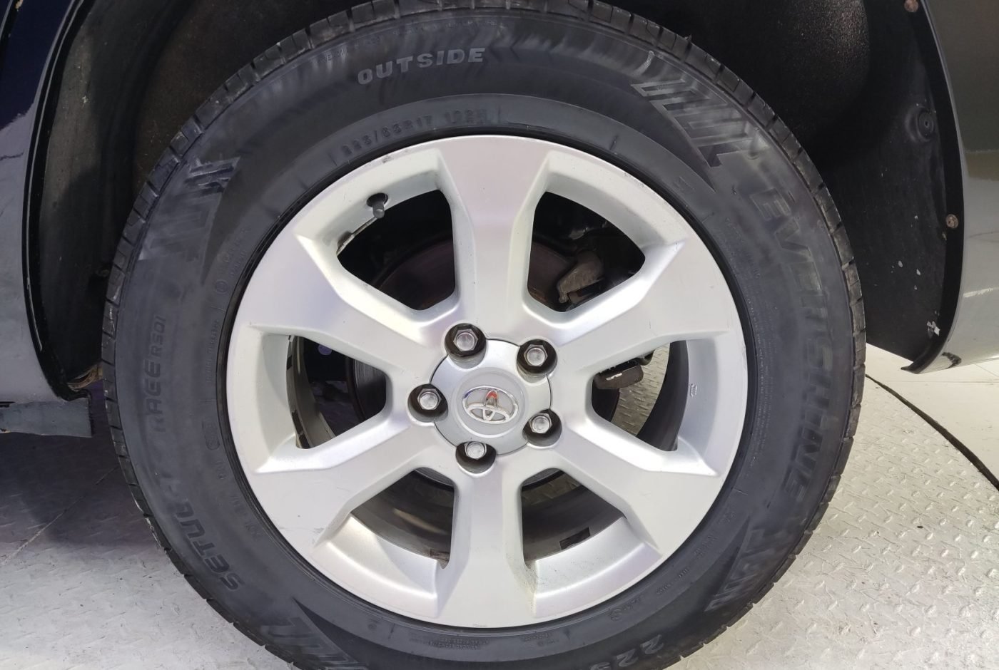 Toyota RAV4 2011 photo 14