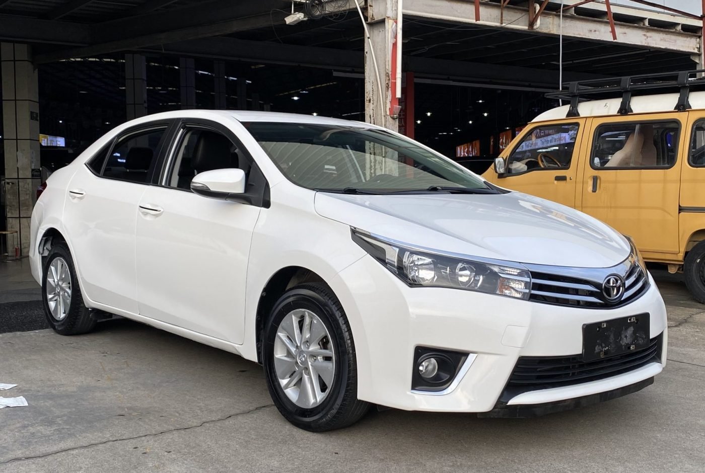 Toyota Corolla 2017 photo 2