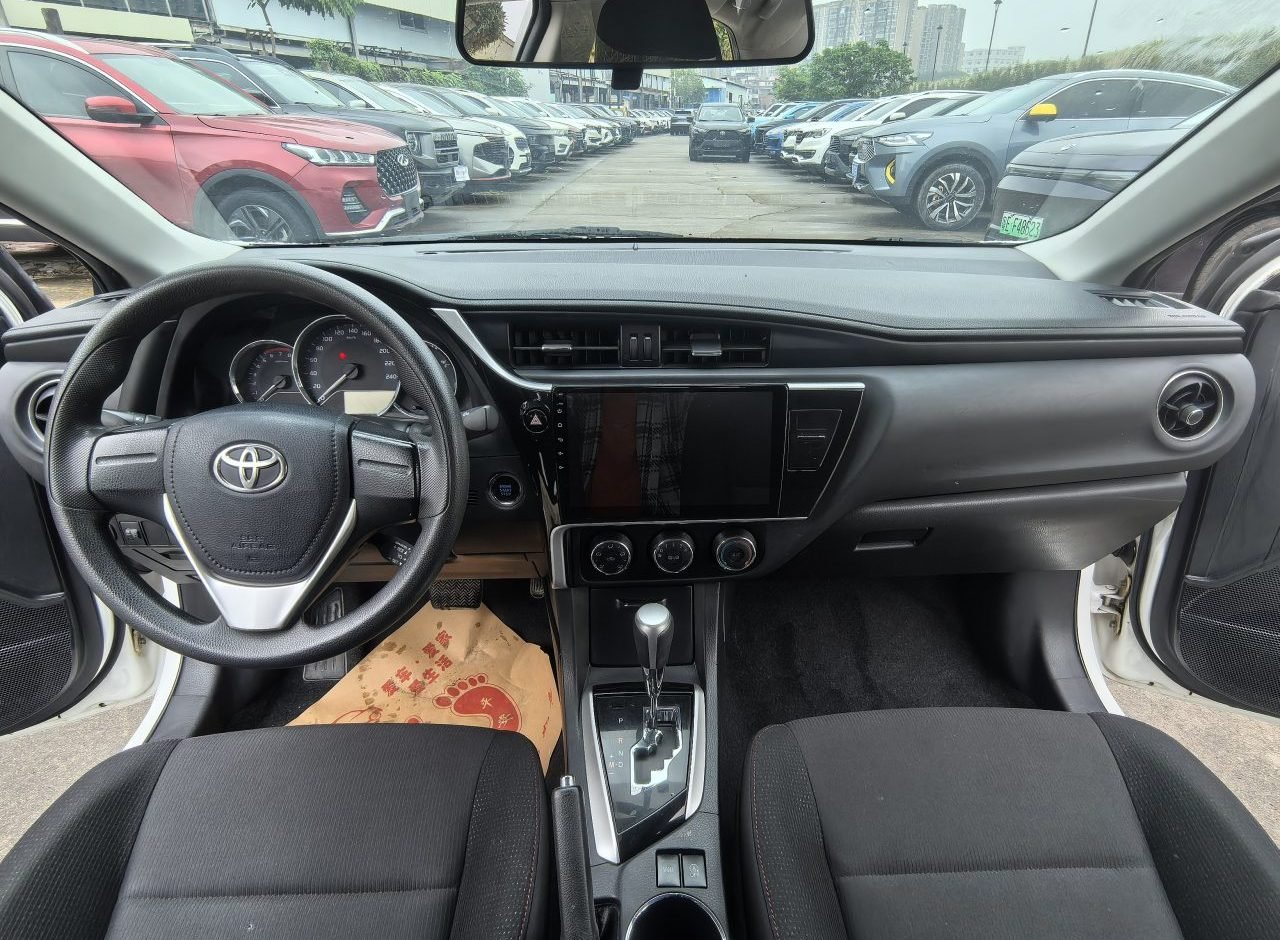 Toyota Corolla 2018 photo 13