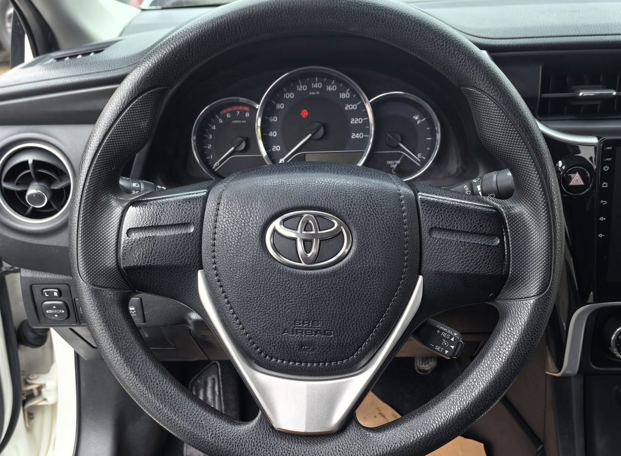 Toyota Corolla 2018 photo 14