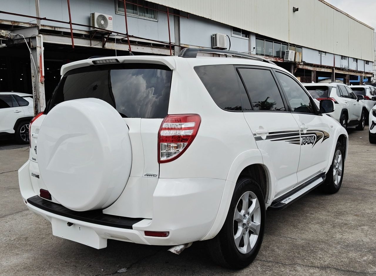 Toyota RAV4 2009 photo 4