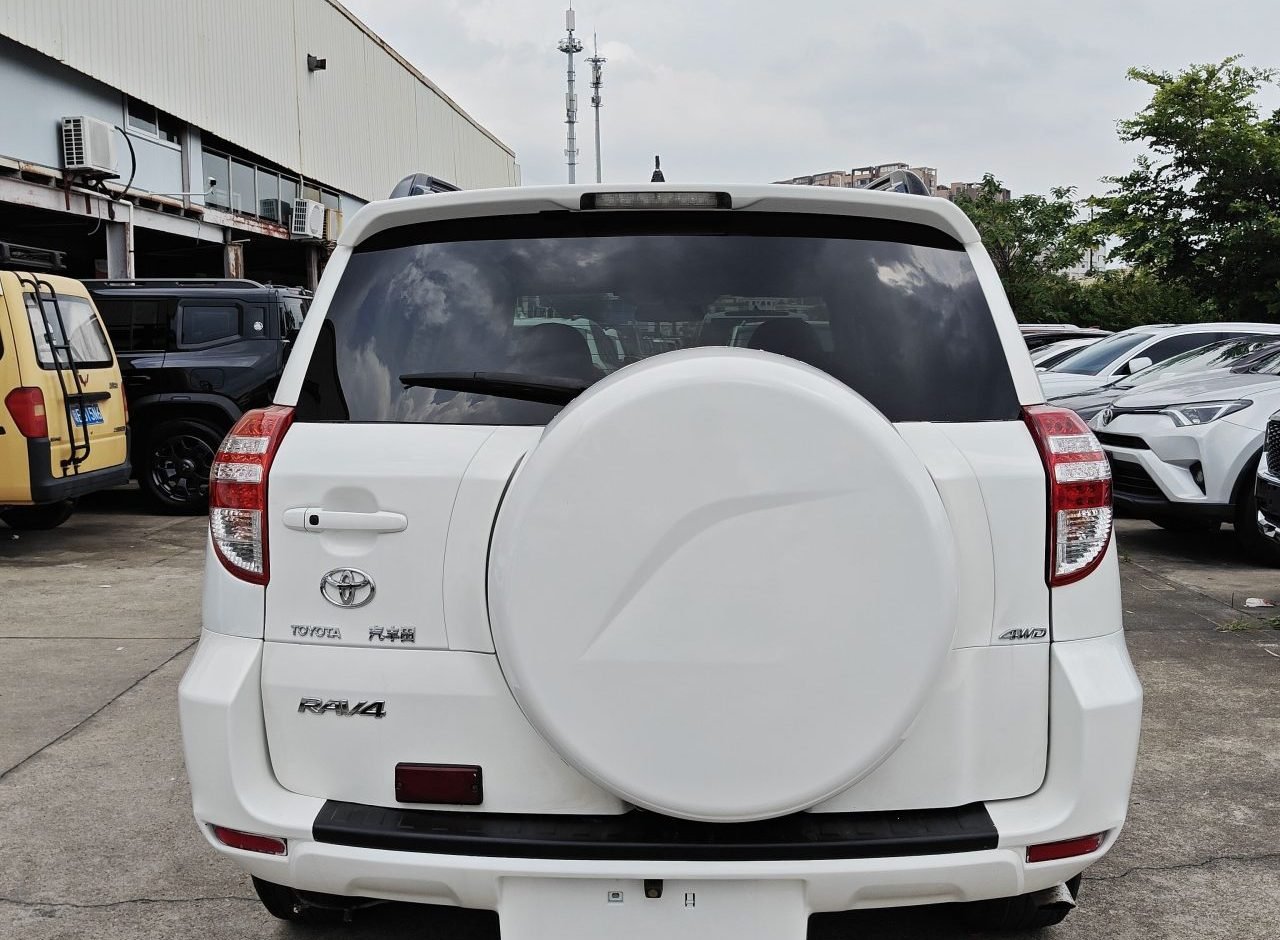 Toyota RAV4 2009 photo 5
