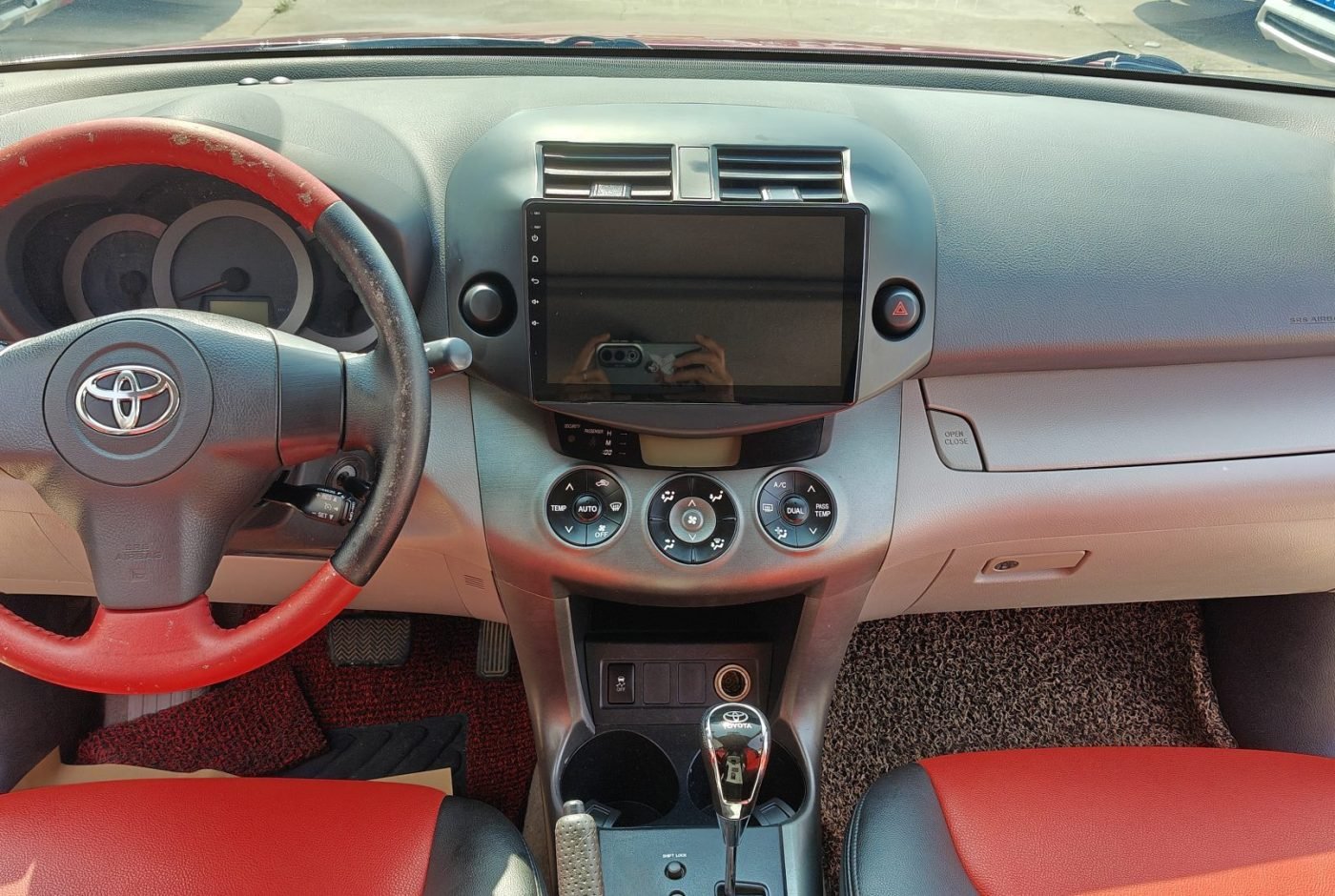 Toyota RAV4 2009 photo 13